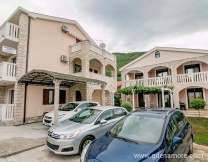Apartmani Jančić, частни квартири в града Bao&scaron;ići, Черна Гора - Naslovna fotografija